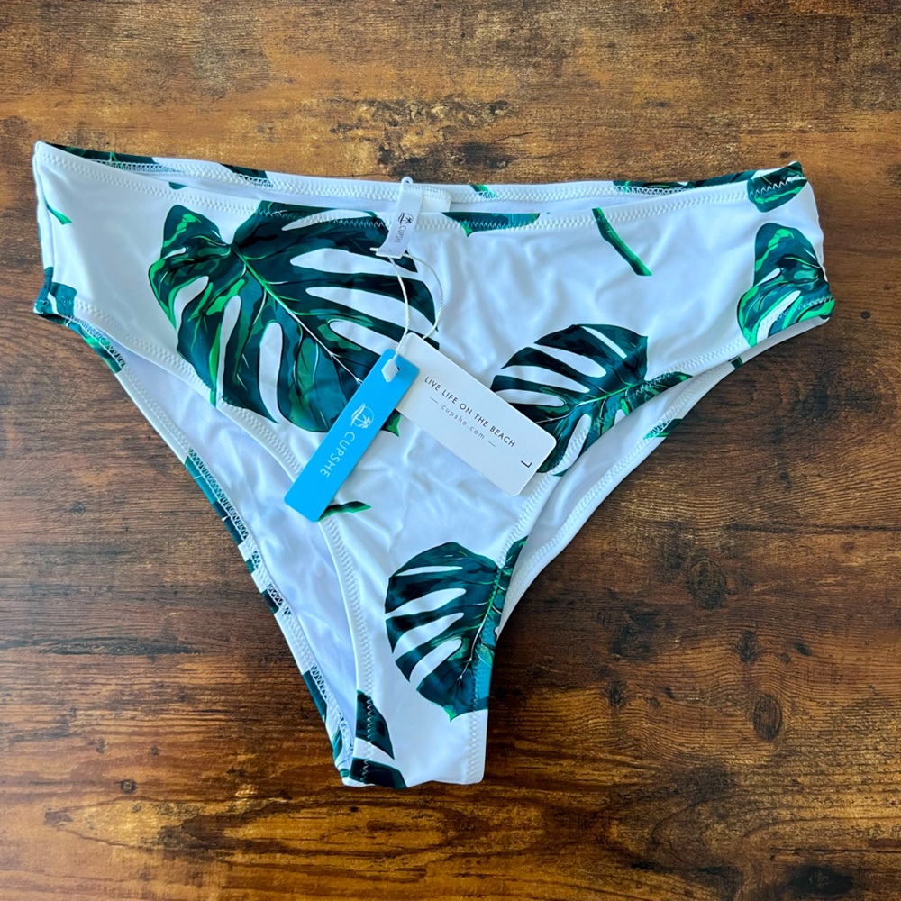 NWT CUPSHE bikini bottom